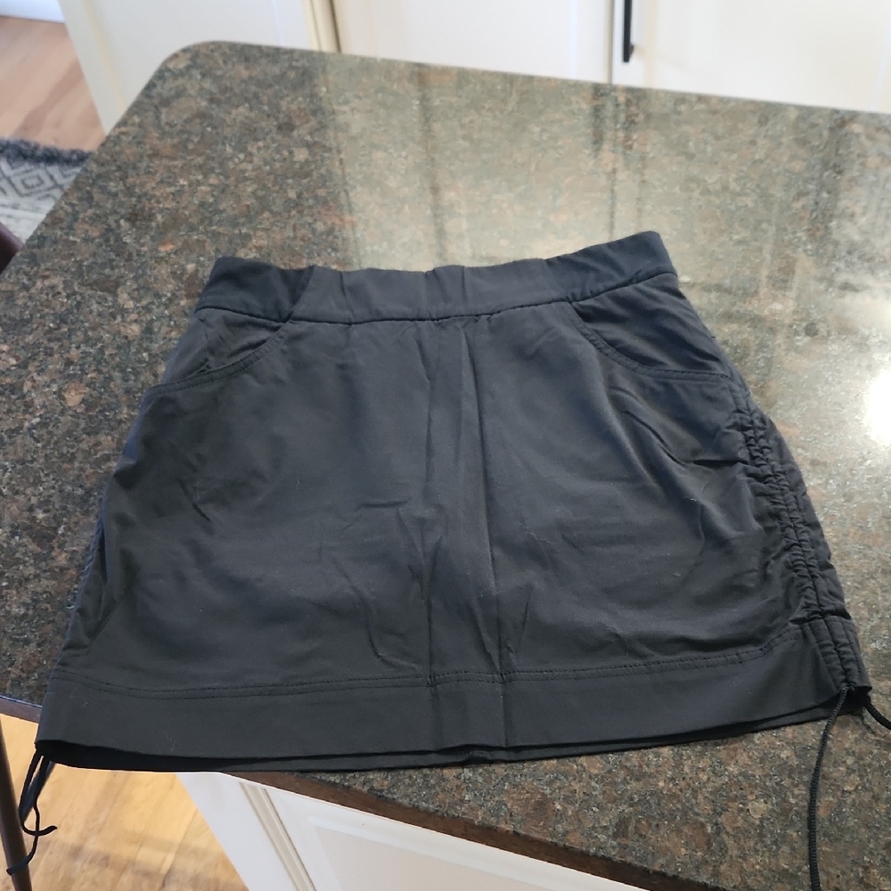Columbia Women's Black Mini Skirt